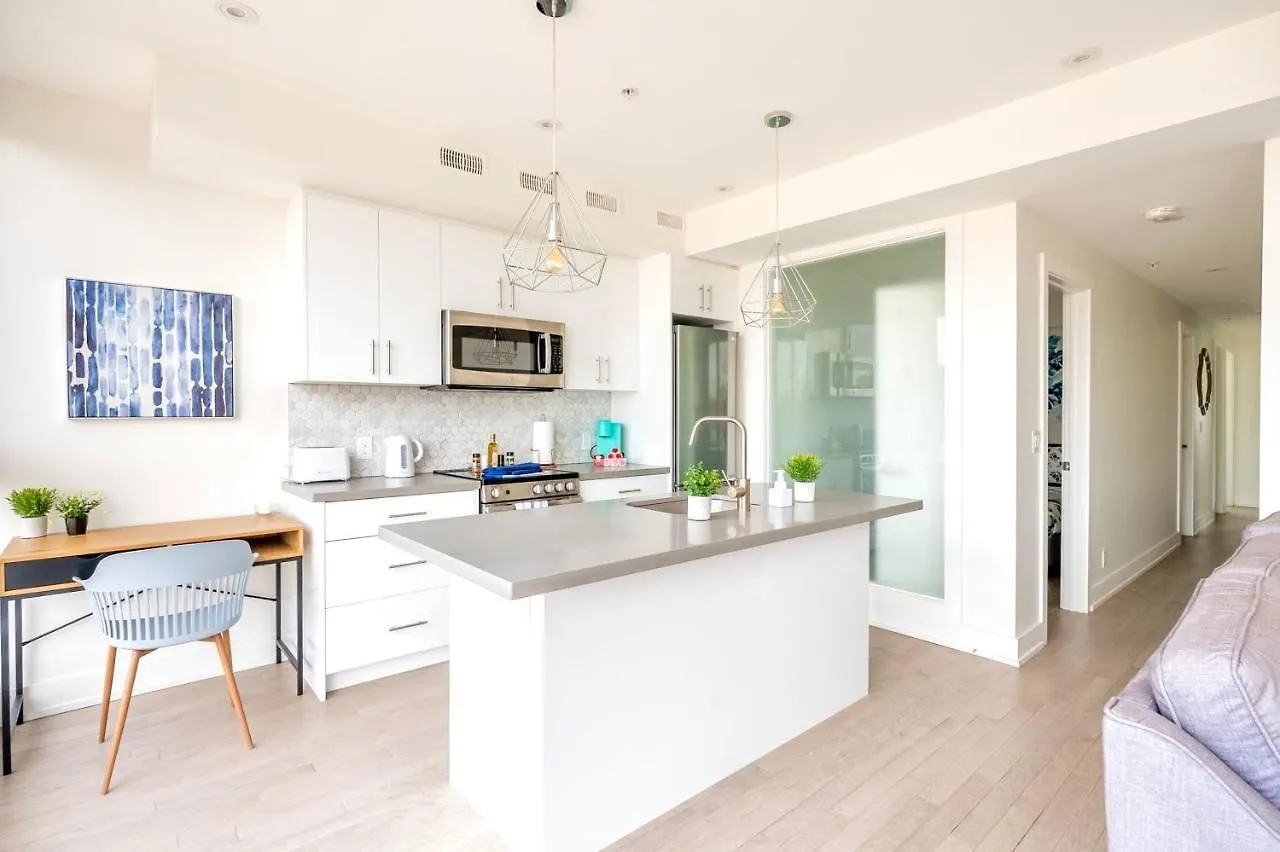 Upscale 3Br Condo - Minutes From High Park Toronto