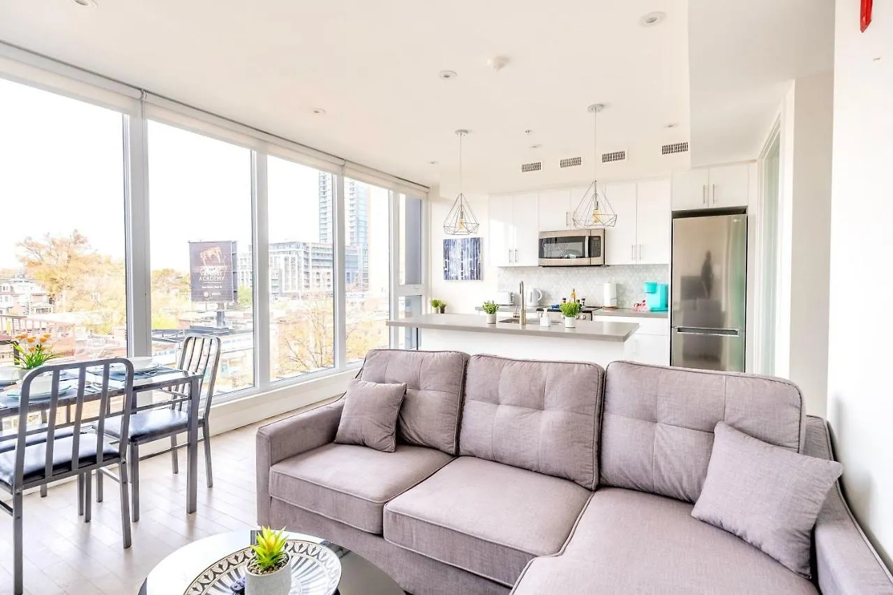Upscale 3Br Condo - Minutes From High Park Toronto