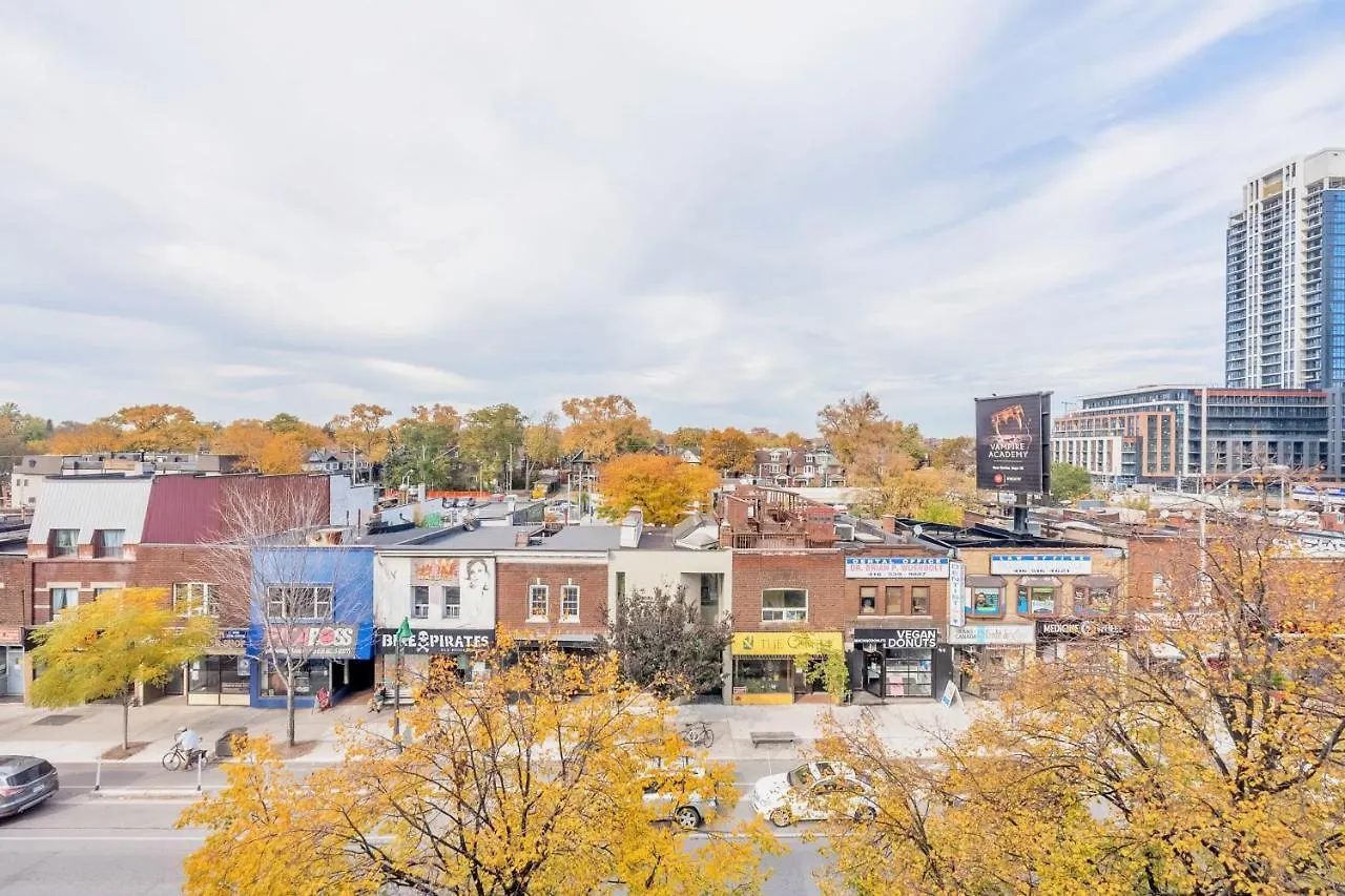 Apartment Upscale 3Br Condo - Minutes From High Park Toronto Canada