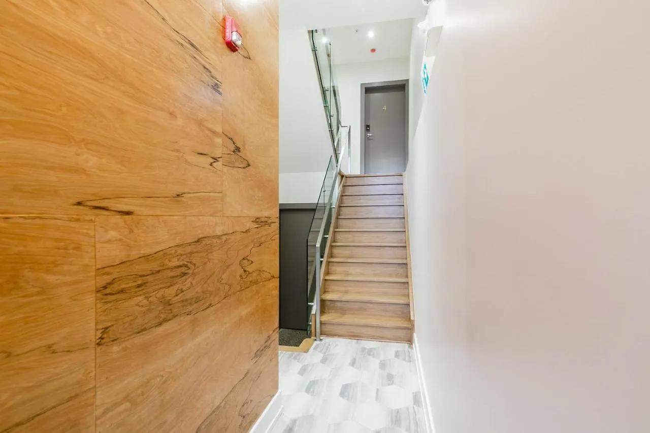 Upscale 3Br Condo - Minutes From High Park Toronto Canada